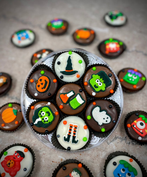 Seasonal Haute Oreo Round